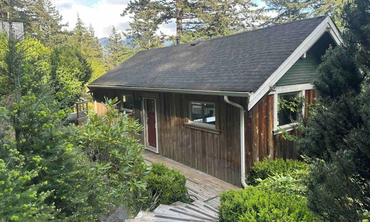 1482 Eagle Cliff Road