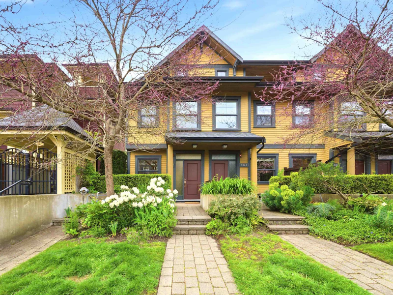 1837 Charles Street, Vancouver BC V5L 0B2