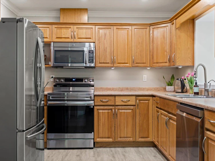 11-34250 Hazelwood Avenue, Abbotsford, BC, V2S 7L4 - 8