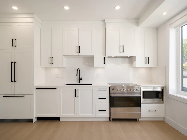 4830 Duchess Street, Vancouver, BC, V5R 3L6 - 6