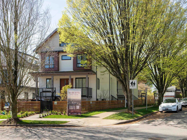 4830 Duchess Street, Vancouver, BC, V5R 3L6 - 24