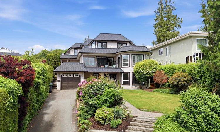 13407 Marine Drive