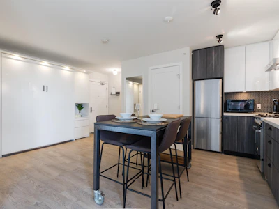 521-311 E 6 Avenue - 2