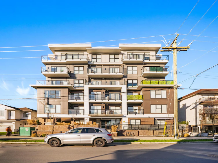 404-2331 Kelly Avenue, Port Coquitlam, BC, V3C 0T4 - 3