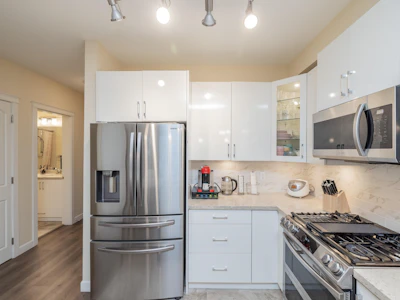 111-8538 203a Street - 3