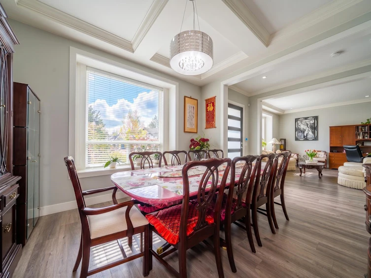 20576 70 Avenue, Langley, BC, V2Y 0W4 - 10
