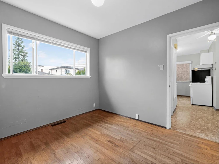 3069 E 18th Avenue, Vancouver, BC, V5M 2R4 - 13
