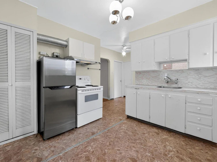 3069 E 18th Avenue, Vancouver, BC, V5M 2R4 - 9