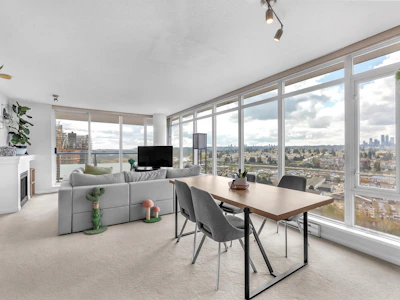 2707-2133 Douglas Road - 4