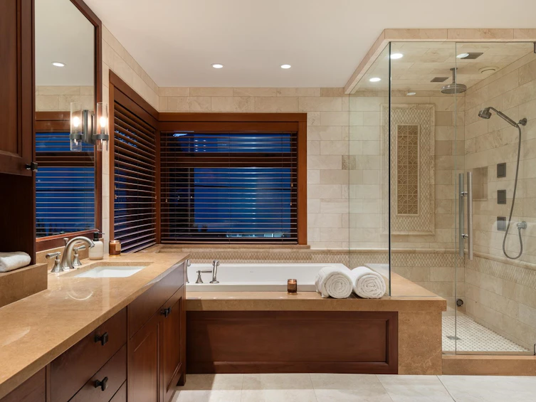 4230 Lions Avenue, North Vancouver, BC, V7R 3S5 - 9