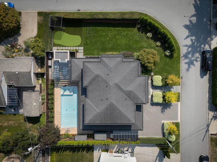 4230 Lions Avenue, North Vancouver, BC, V7R 3S5 - 22