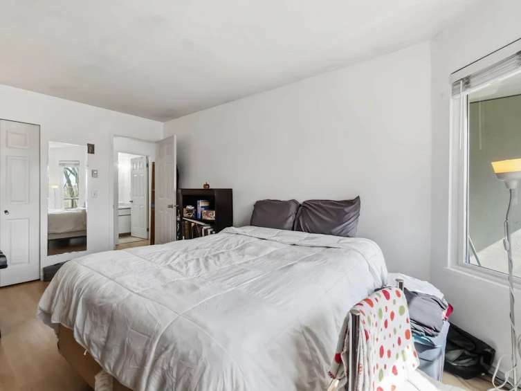 301-99 Begin Street, Coquitlam, BC, V3K 6R5 - 9