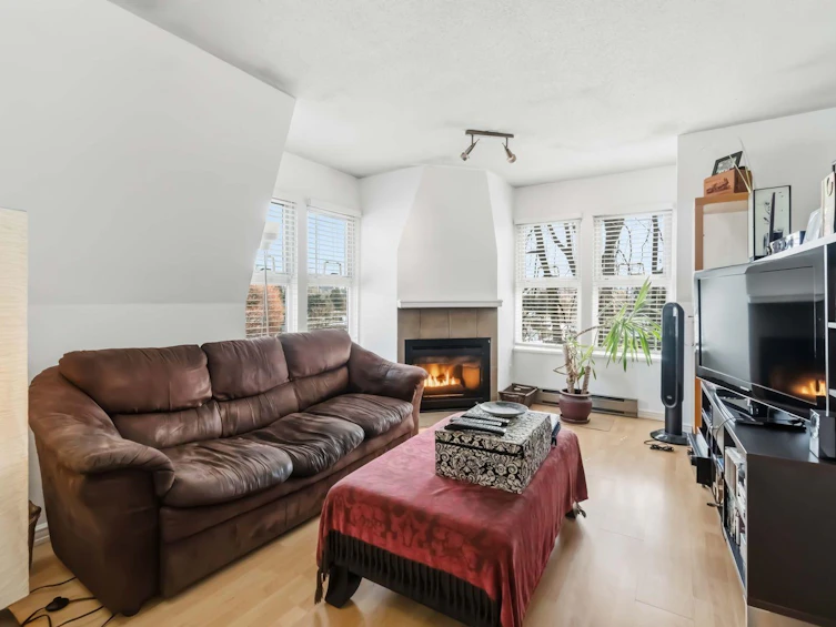 301-99 Begin Street, Coquitlam, BC, V3K 6R5 - 6