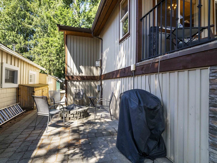 311 Spruce Street, Cultus Lake, BC, V2R 4Y7 - 34