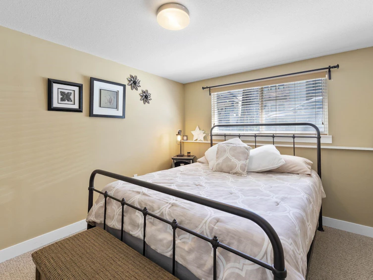 311 Spruce Street, Cultus Lake, BC, V2R 4Y7 - 20