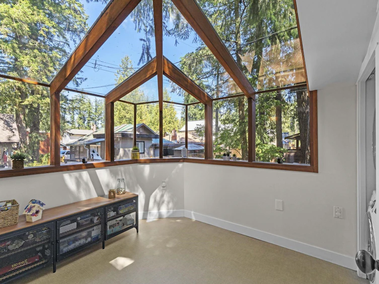 311 Spruce Street, Cultus Lake, BC, V2R 4Y7 - 16