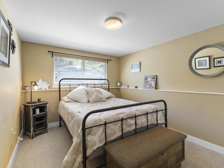 311 Spruce Street, Cultus Lake, BC, V2R 4Y7 - 19
