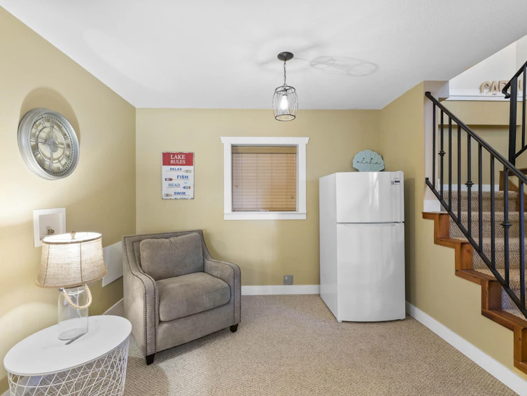 311 Spruce Street, Cultus Lake, BC, V2R 4Y7 - 29