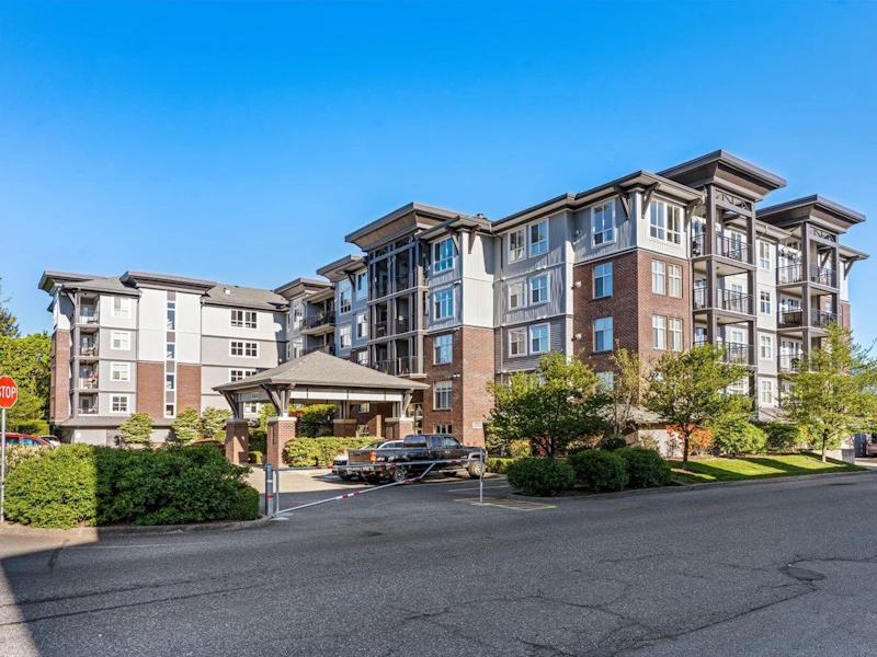 305 - 45645 Knight Road, Chilliwack BC V2R 0B1