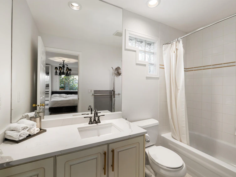 2198 Rosebery Avenue, West Vancouver, BC, V7V 2Z7 - 27