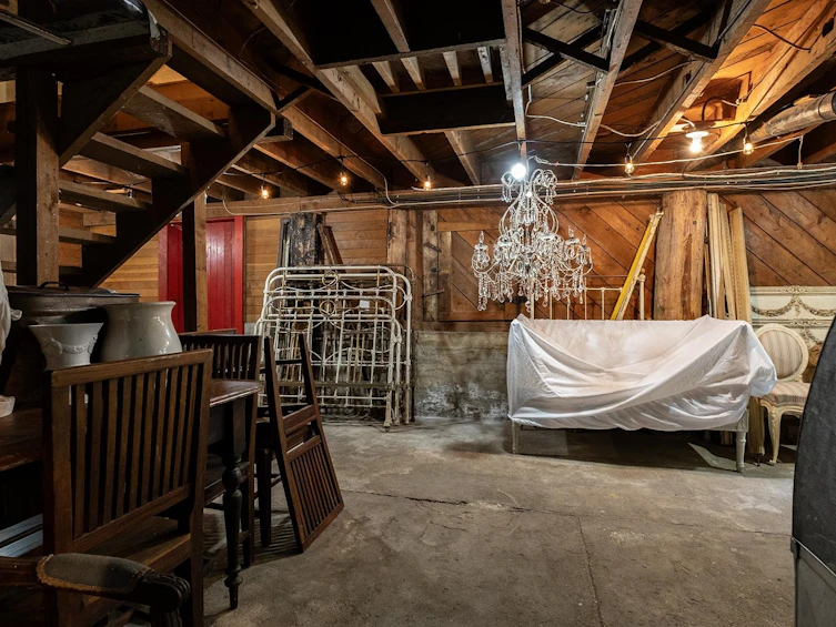2572 Miles Road, Roberts Creek, BC, V0N 2W4 - 21