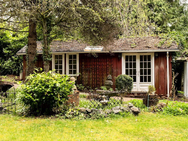 2572 Miles Road, Roberts Creek, BC, V0N 2W4 - 32