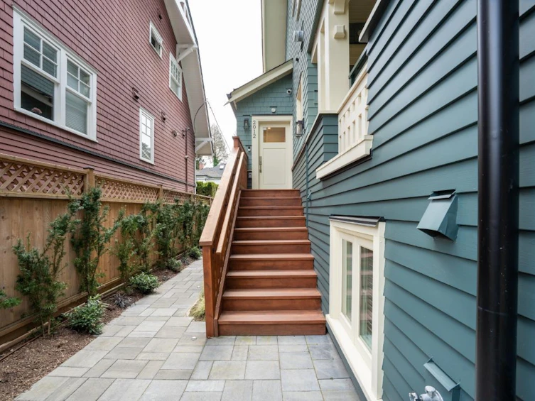 2012 W 15th Avenue, Vancouver, BC, V6J 2L5 - 32