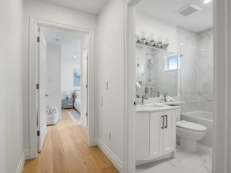 2012 W 15th Avenue, Vancouver, BC, V6J 2L5 - 22