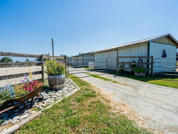 42050 Keith Wilson Road, Chilliwack, BC, V2R 4B2 - 4