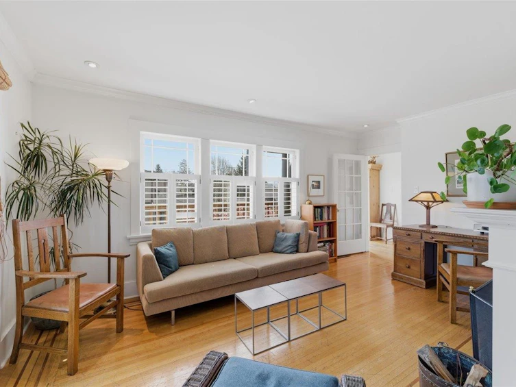706 W 24th Avenue, Vancouver, BC, V5Z 2B8 - 9