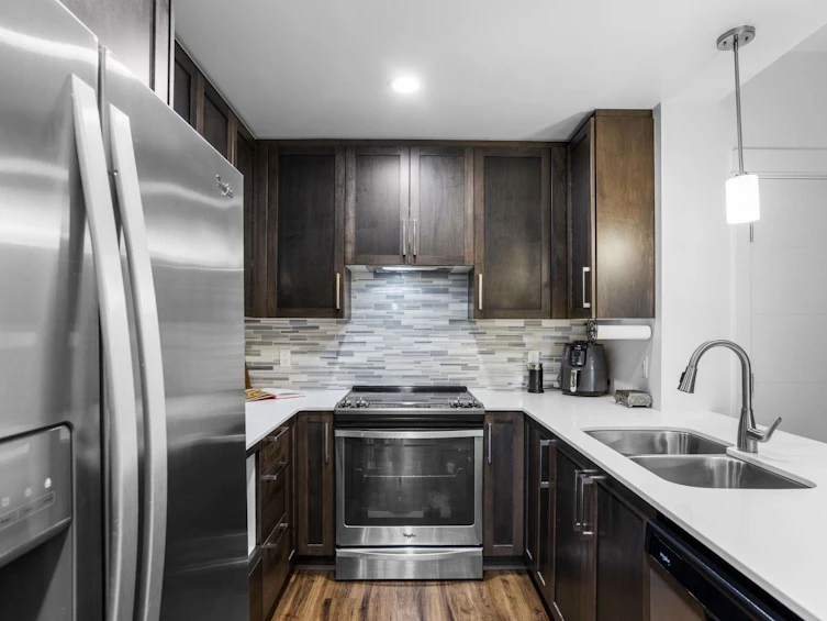 311-2465 Wilson Avenue, Port Coquitlam, BC, V3C 0E6 - 4