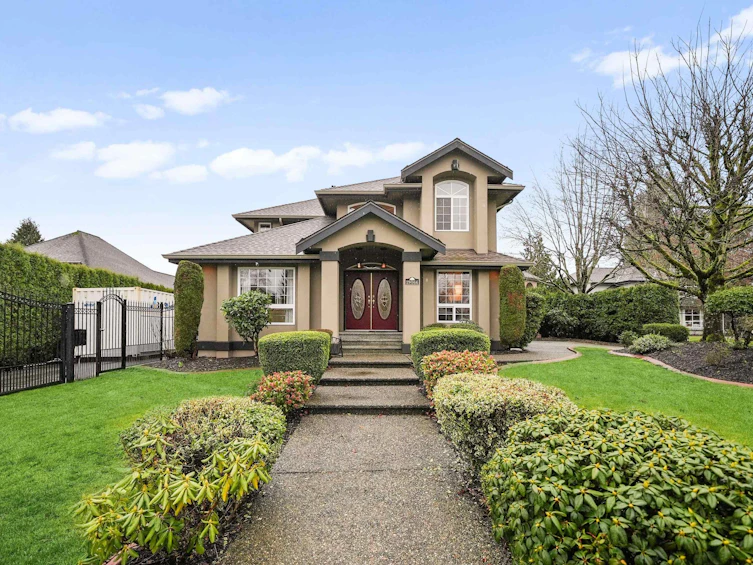 19066 63b Avenue, Surrey, BC, V3S 8G5