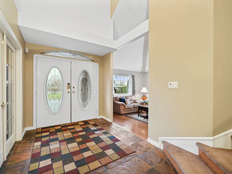 19066 63b Avenue, Surrey, BC, V3S 8G5 - 16