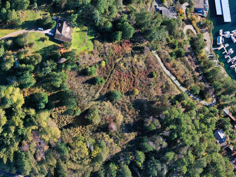 10113-10131 Mercer Road, Halfmoon Bay, BC, V7Z 1B7 - 3
