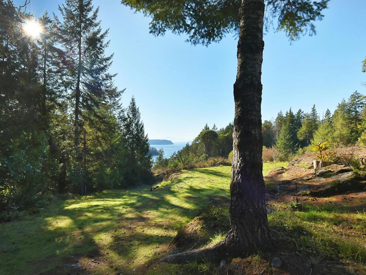 10113-10131 Mercer Road, Halfmoon Bay, BC, V7Z 1B7 - 17