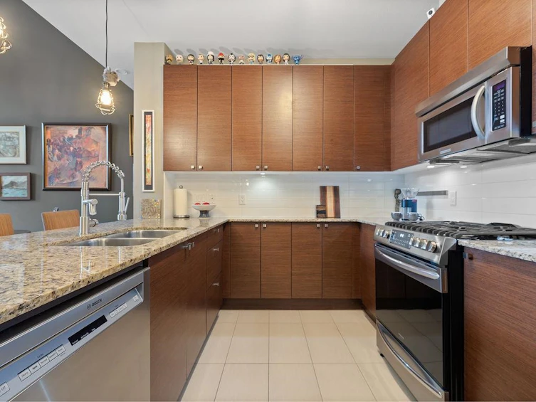 408-201 Morrissey Road, Port Moody, BC, V3H 0E5 - 27