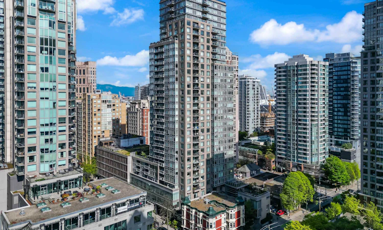 708-888 Homer Street