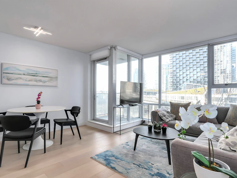805 - 550 Pacific Street, Vancouver BC V6Z 3G2