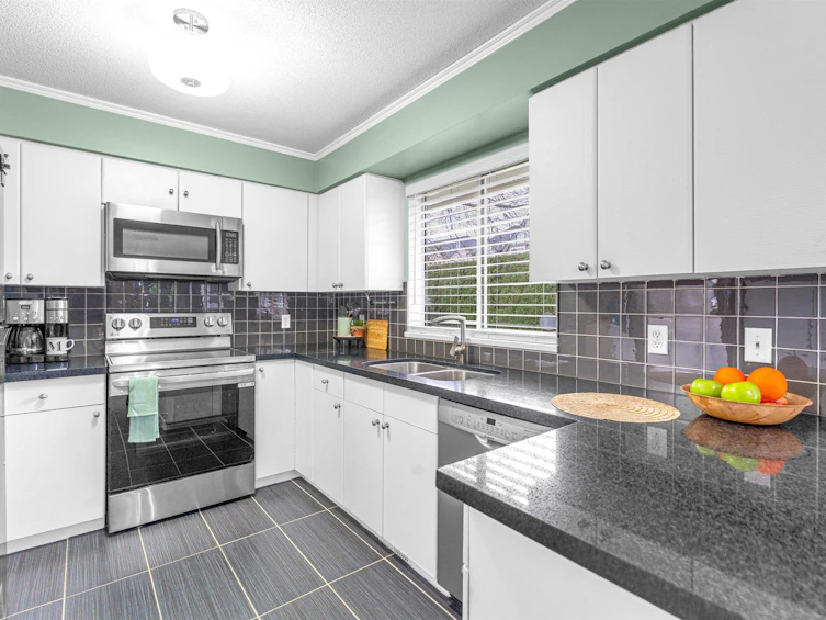 28-10130 155 Street, Surrey, BC, V3R 0R6 - 5