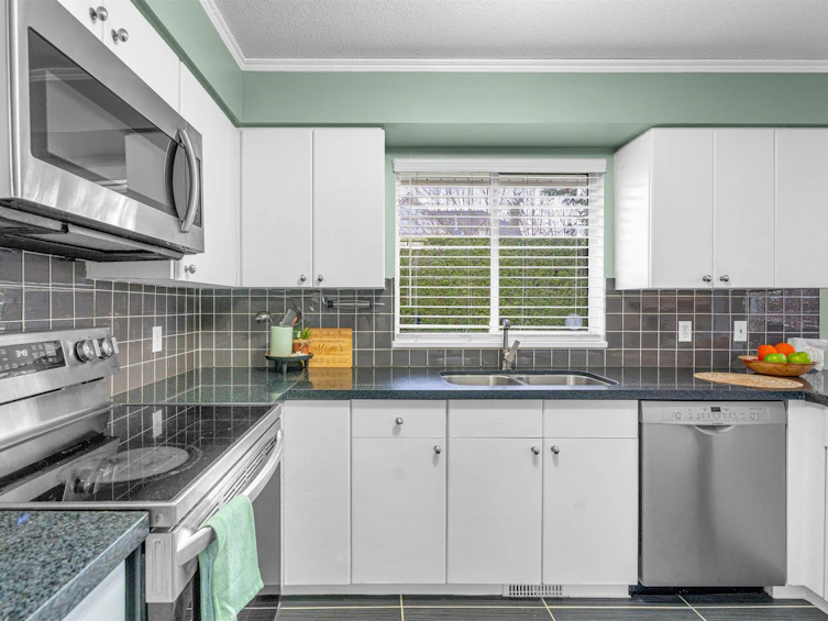 28-10130 155 Street, Surrey, BC, V3R 0R6 - 6