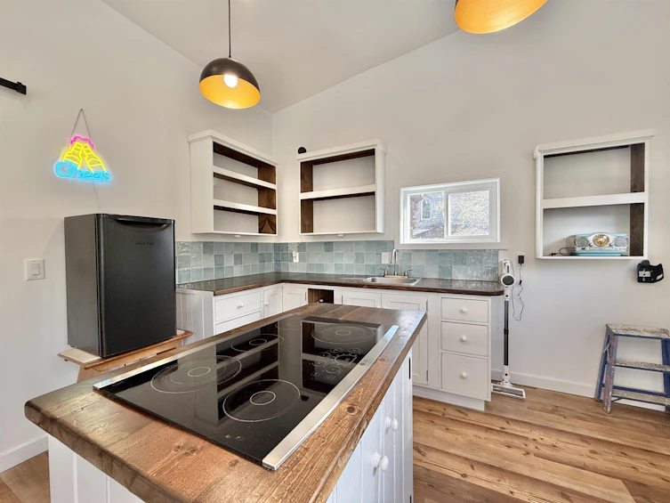 1271 Fitchett Road, Gibsons, BC, V0N 1V4 - 23