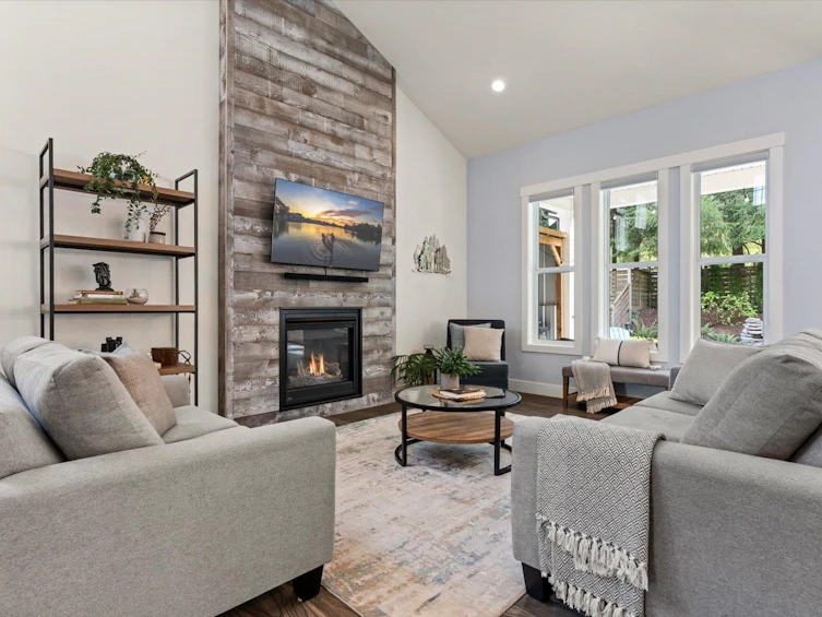 31-1885 Columbia Valley Road, Cultus Lake, BC, V2R 1J8 - 4