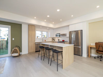 91-7381 Preston Boulevard - 2