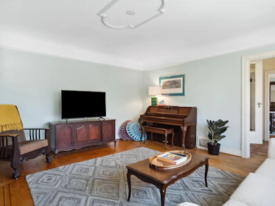 5962 Dunbar Street - 4