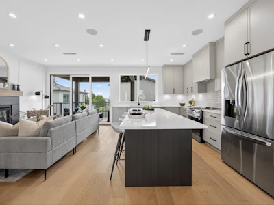 1150 Charland Avenue - 3