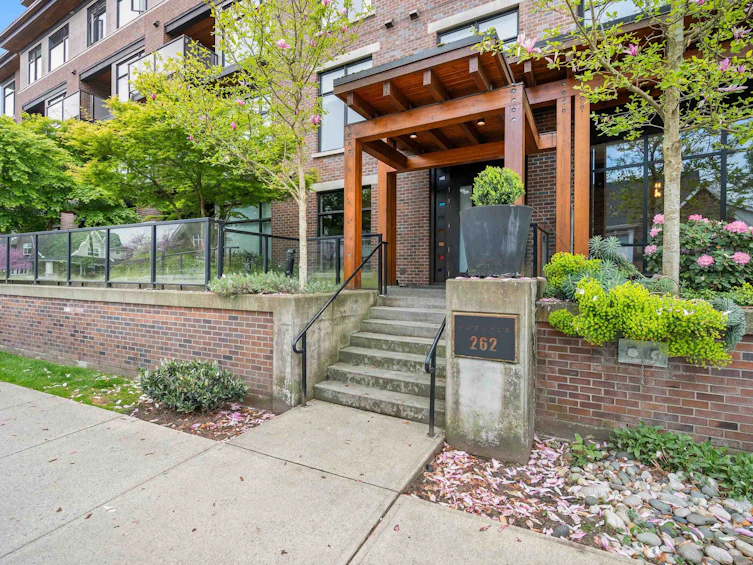 414-262 Salter Street, New Westminster, BC, V3M 0J6 - 40