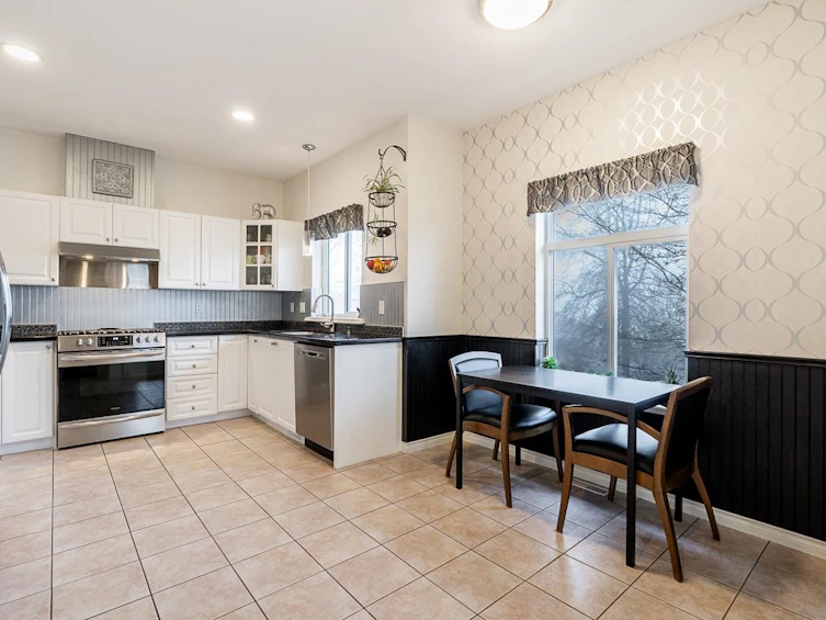 2-915 Fort Fraser Rise, Port Coquitlam, BC, V3C 6K3 - 9