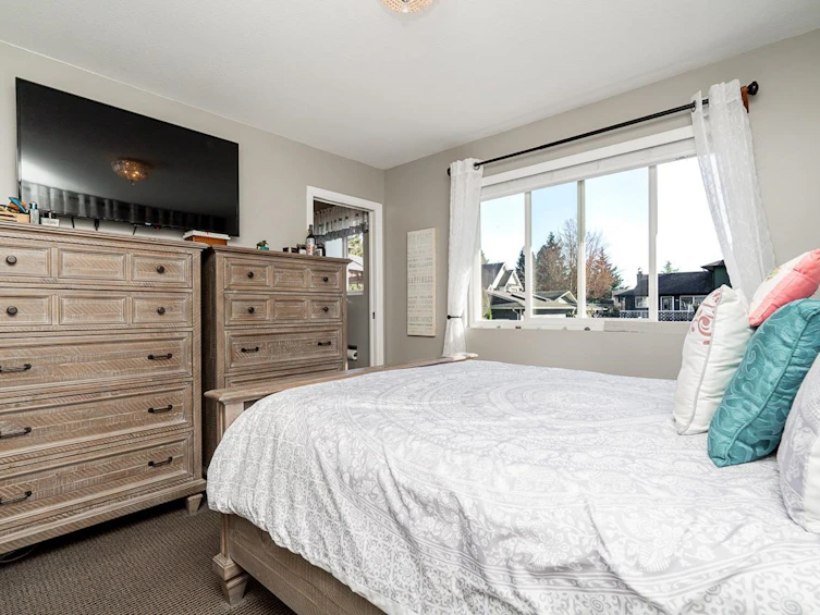 17254 62a Avenue, Surrey, BC, V3S 6V5 - 14