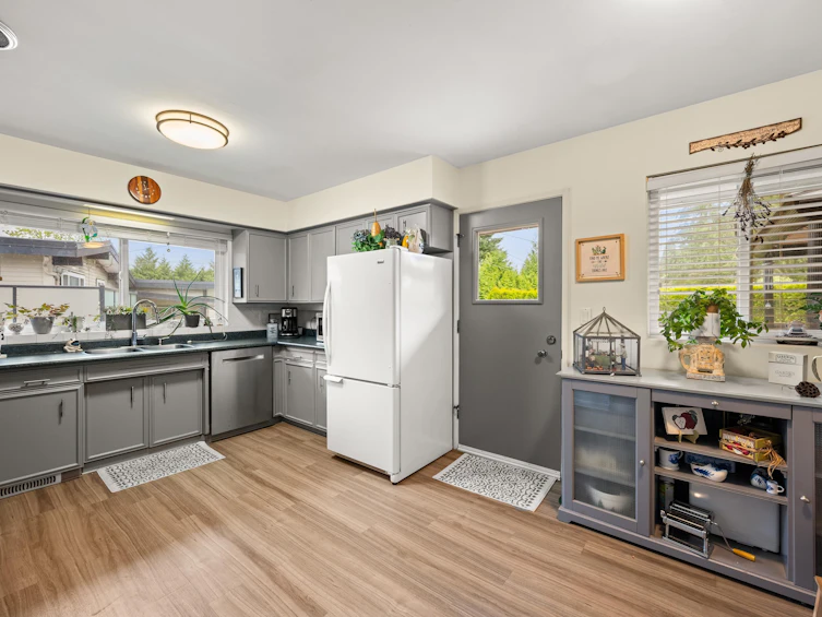 11930 Acadia Street, Maple Ridge, BC, V2X 3B2 - 3
