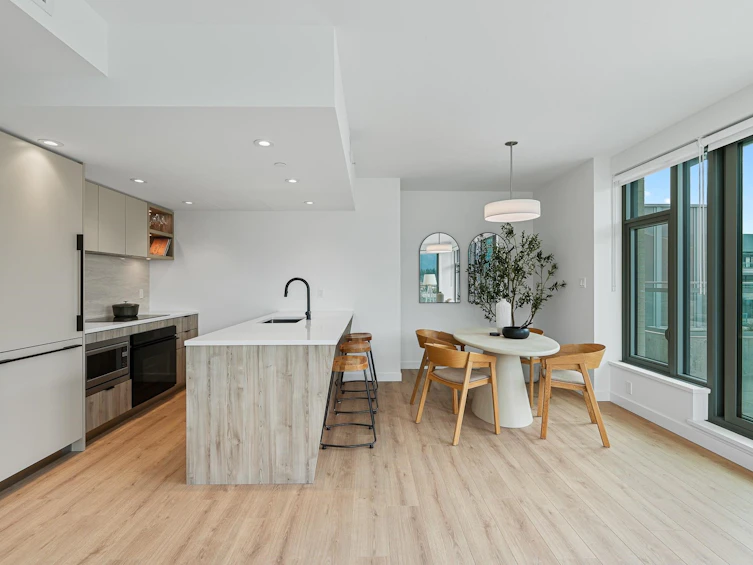 703-755 Harbourside Drive, North Vancouver, BC, V7P 0G1 - 6